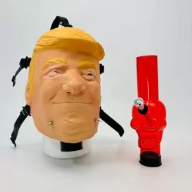 Character Trump Gas Mask With Waterpipe - (X6037)
