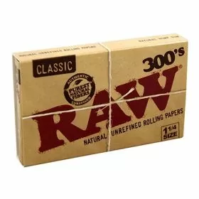 Raw 300'S Natural Rolling Papers - 1/4 Size - 40 Counts Per Box