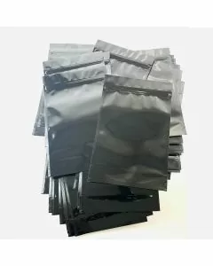 MYLAR BAGGIES BLACK AND CLEAR - 9" INCHES X 6" INCHES - 28 GRAMS - 1OZ - 50 PER PACK